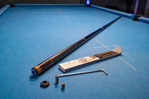 Cue Weight Adjustment Tool for Longoni cues